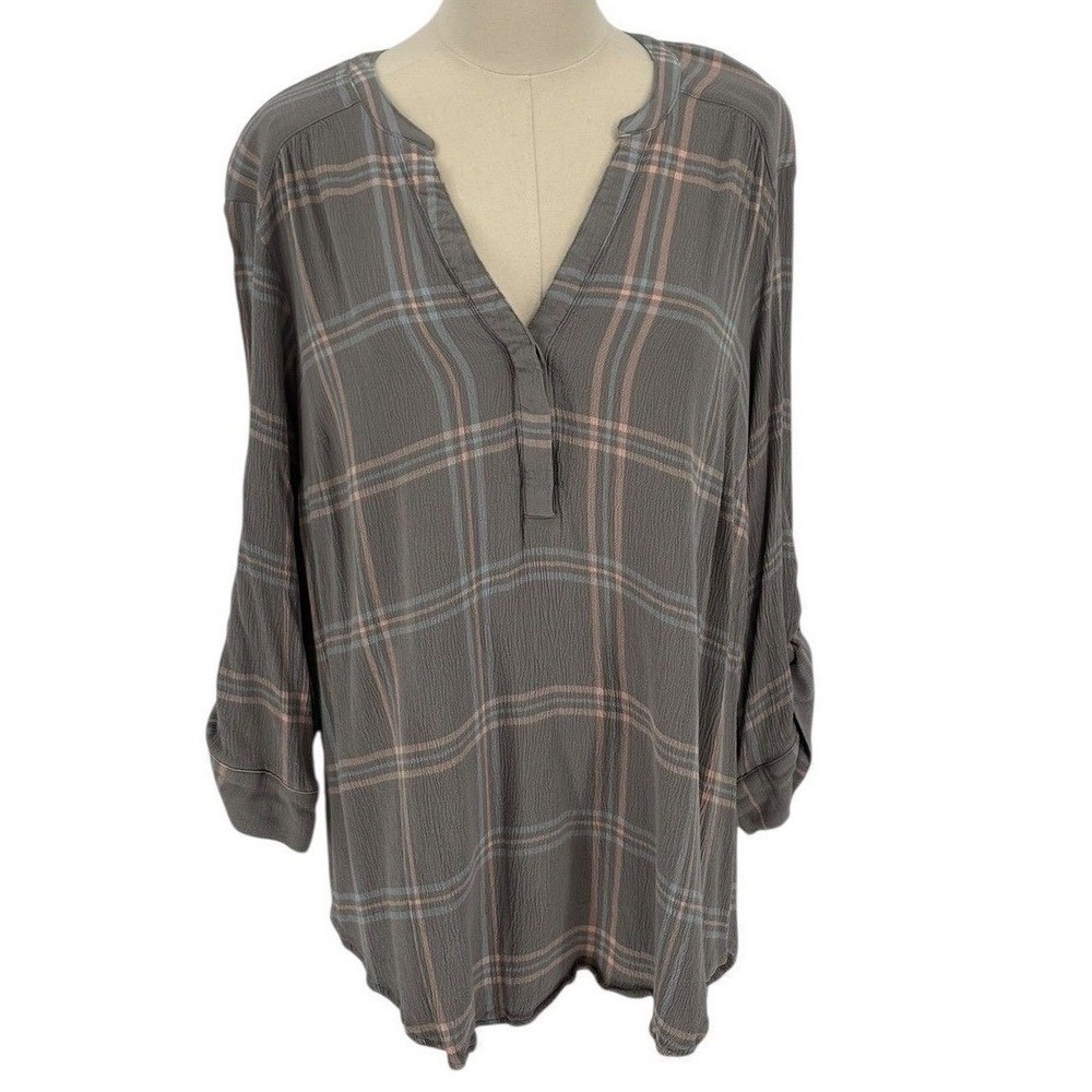 Torrid Harper Blouse Grey Plaid Roll Tab Sleeve 100% Rayon 2